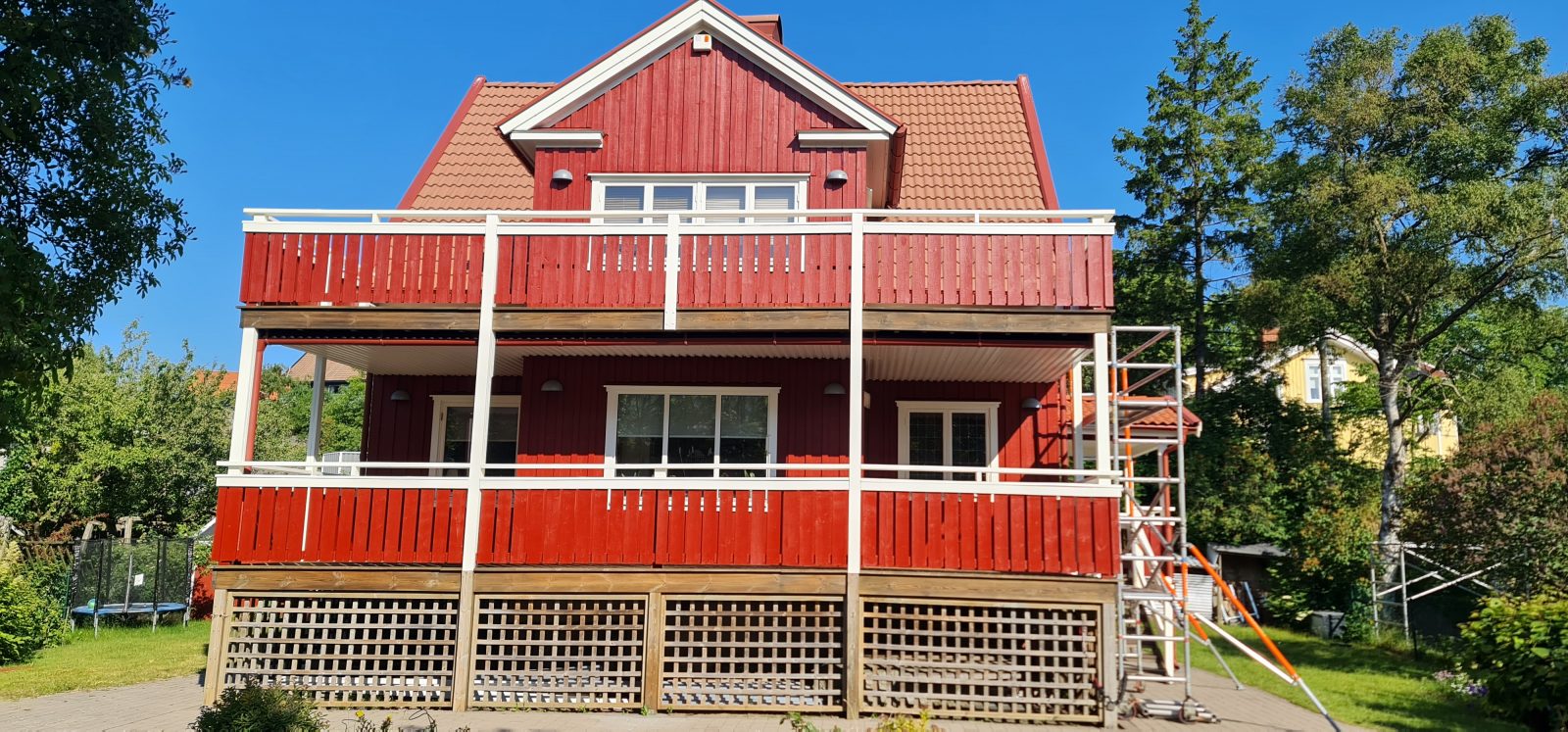 Måla själv eller anlita proffs?
